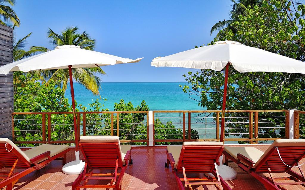 Athiri Beach Maldives Dhigurah  Exterior photo