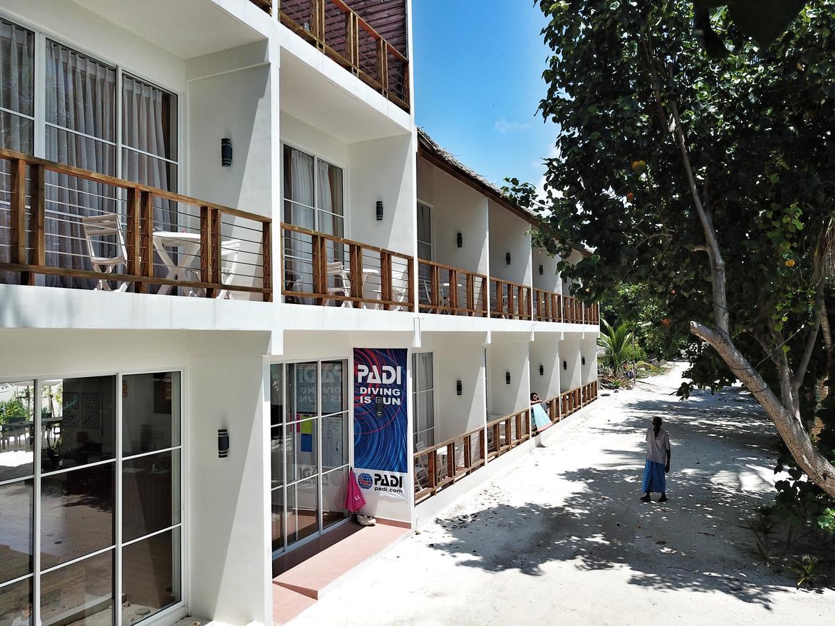 Athiri Beach Maldives Dhigurah  Exterior photo